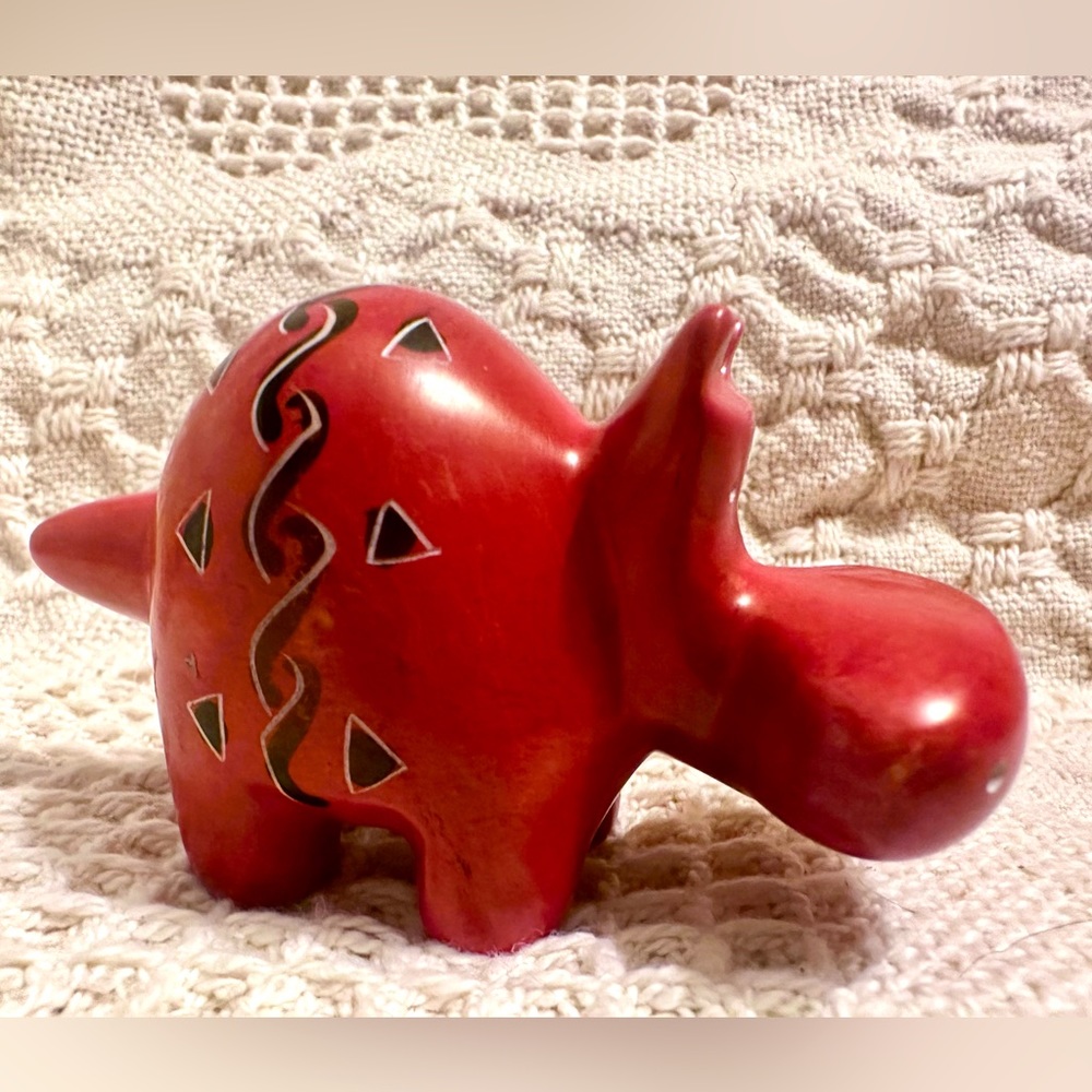 Hand-Carved Soapstone Hippo - Picture 6 of 11